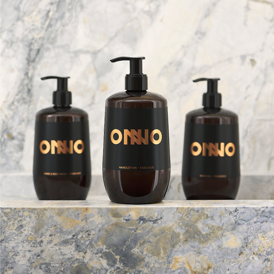 Onno_Collection-Luxury_Giftbox-Black_Lily-Decoris-Interior_Design-Zürich