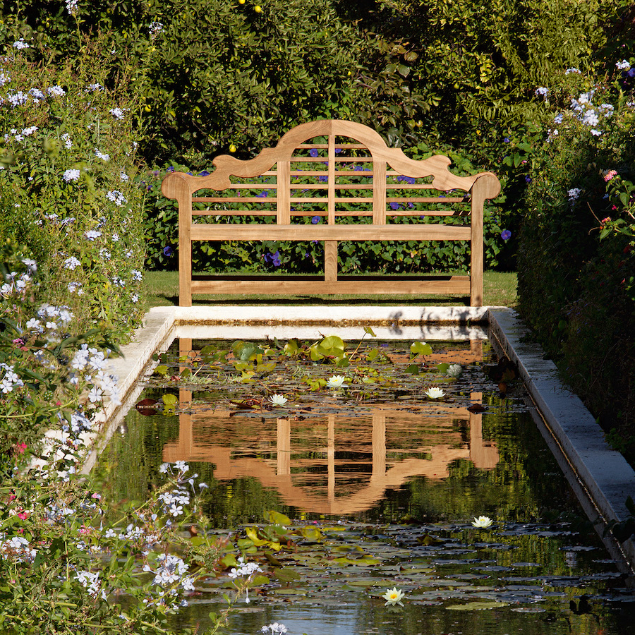 Gartenmöbel-Barlow_Tyrie-Sissinghurst-Sitzbank-Decoris-Interior_Design-Zürich